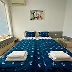 Sunshine Romance Apartment